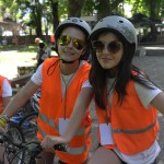 Децата от ЛъкиКидс 2017 позират с велосипеди | LuckyKids
